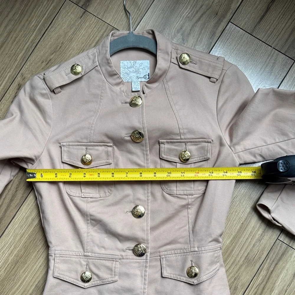 Dynamite Tan Military-Style Women's Jacket with Gold Buttons XS like new